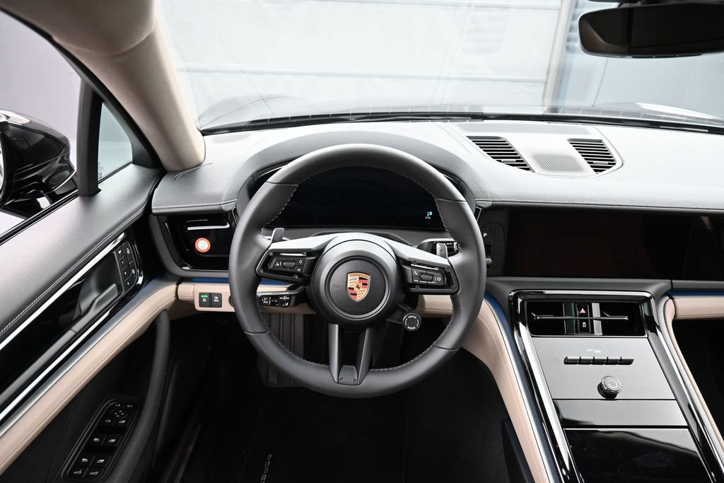 New 2026 Porsche Panamera 4 AWD/4WD image 17