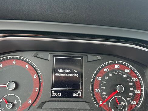 Used 2021 Volkswagen Jetta S w/ Driver Assistance Package image 7