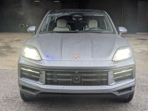 New 2026 Porsche Cayenne Coupe image 6