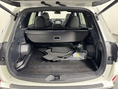 Used 2025 Subaru Forester Premium image 14
