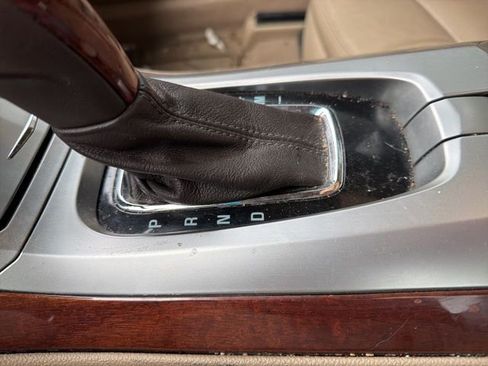 Used 2011 Cadillac CTS Luxury image 30