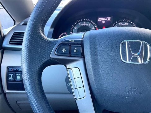 Used 2017 Honda Odyssey SE image 23