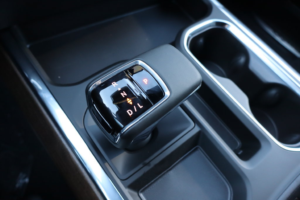 New 2026 Chevrolet Silverado 1500 High Country w/ Technology Package AWD/4WD image 13