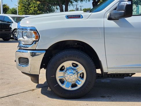 Certified 2024 RAM 2500 Tradesman w/ Chrome Appearance Group image 9