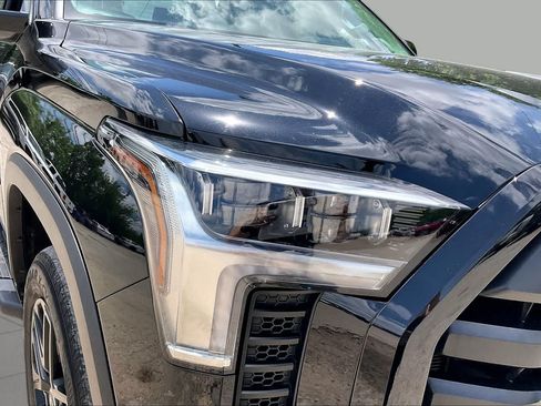 Used 2024 Toyota Tundra Limited AWD/4WD image 28