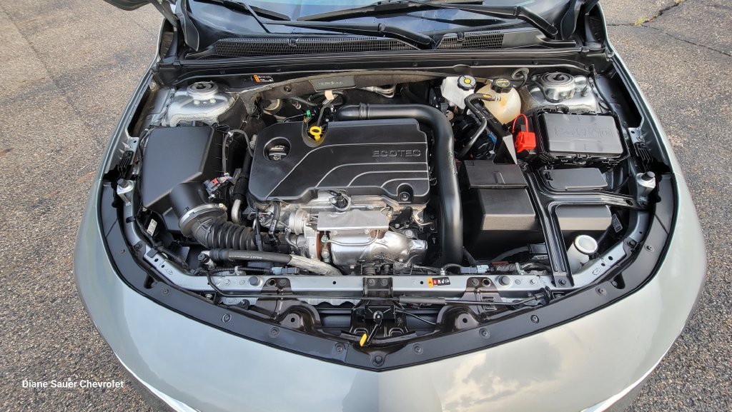 Used 2025 Chevrolet Malibu LT FWD image 17