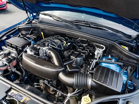 Used 2024 Dodge Durango GT image 25