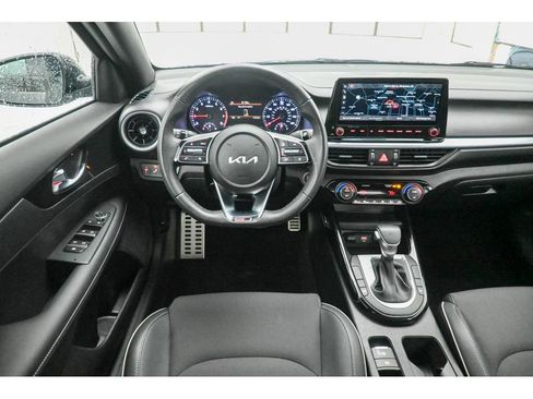 Used 2024 Kia Forte GT-Line w/ GT-Line Premium Package image 26