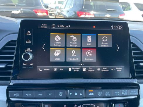 Used 2025 Honda Odyssey Sport-L image 15