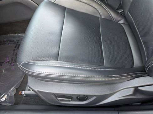 Used 2025 Ford Mustang Premium image 11