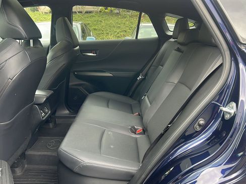 Used 2023 Toyota Venza Limited AWD/4WD image 5