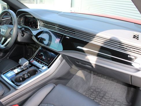 Used 2024 Audi SQ8 Prestige image 27