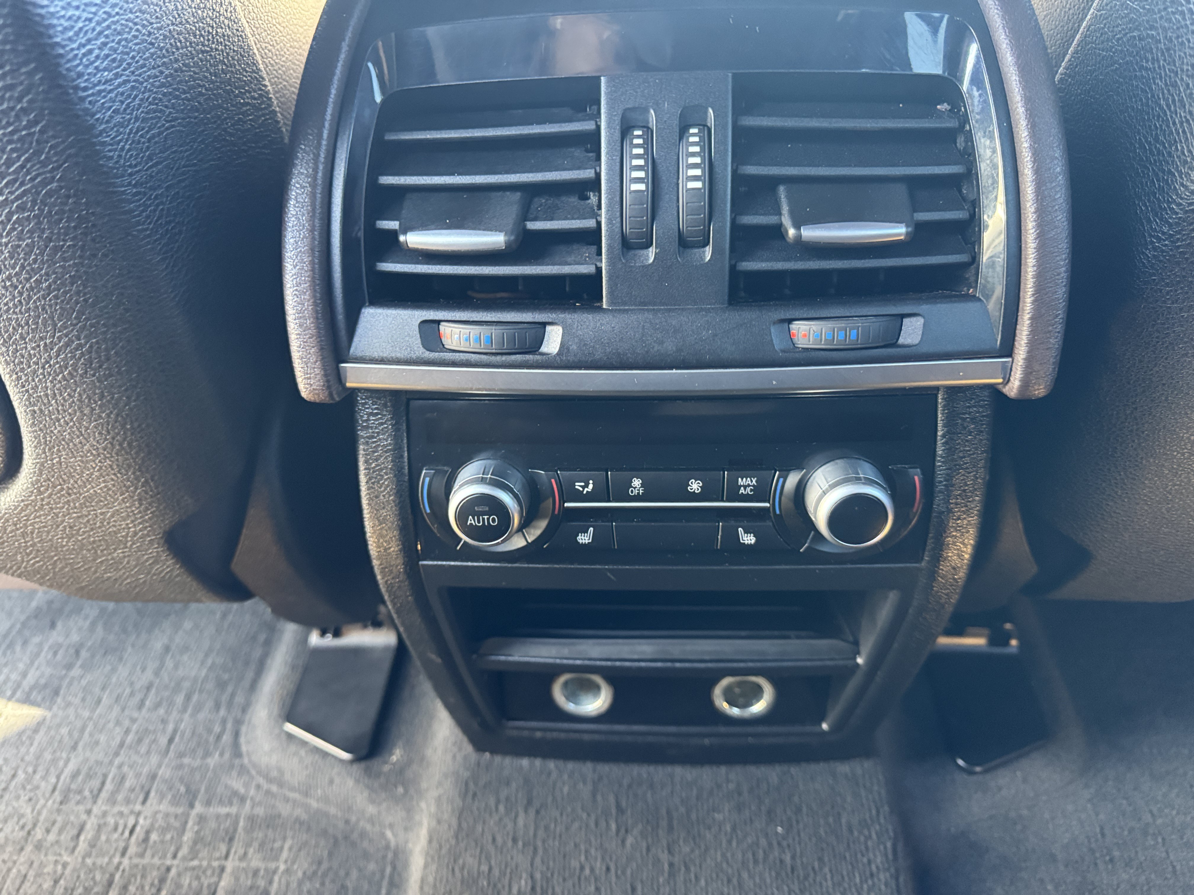 Used 2018 BMW X5 xDrive40e AWD/4WD image 14