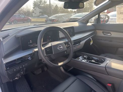 New 2025 Nissan Murano SL image 5