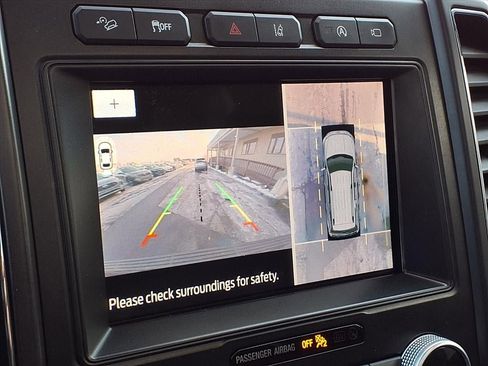 Used 2021 Ford Expedition Limited image 21