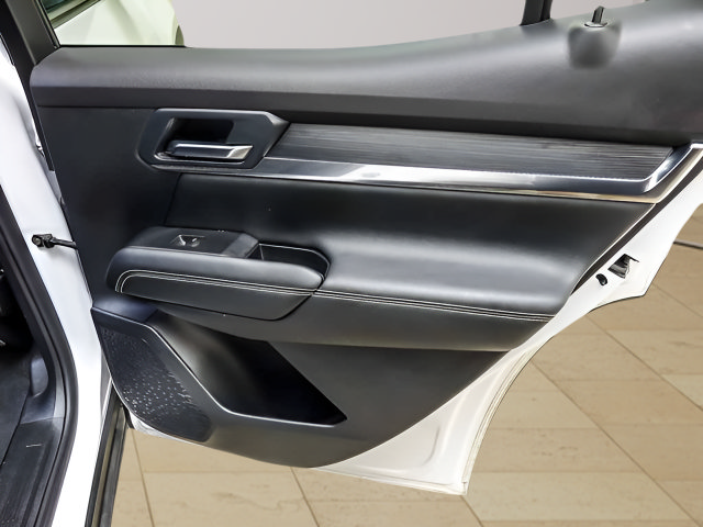 Used 2025 GMC Terrain Elevation FWD image 24