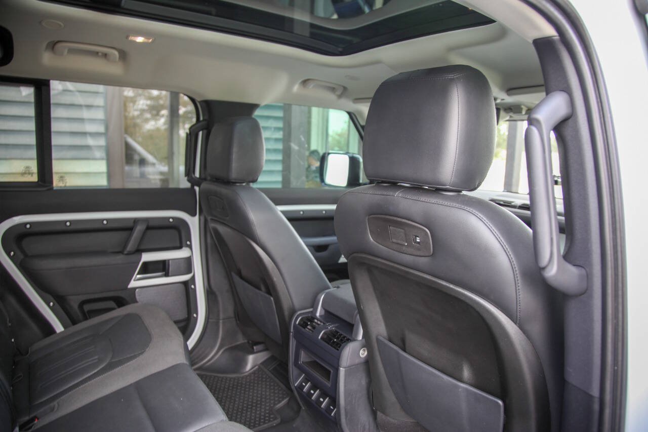 Used 2020 Land Rover Defender 110 SE AWD/4WD image 68