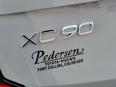 New 2026 Volvo XC90 T8 Ultra w/ Protection Package Premier AWD/4WD image 8