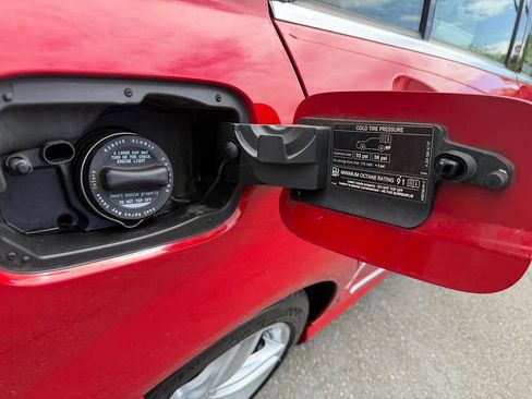 Used 2013 Mercedes-Benz C 300 4MATIC Sedan image 41