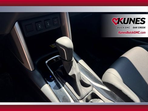 Used 2023 Toyota Corolla Cross XLE w/ Convenience Package AWD/4WD image 31