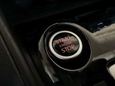 Used 2025 Nissan Versa SV FWD image 22