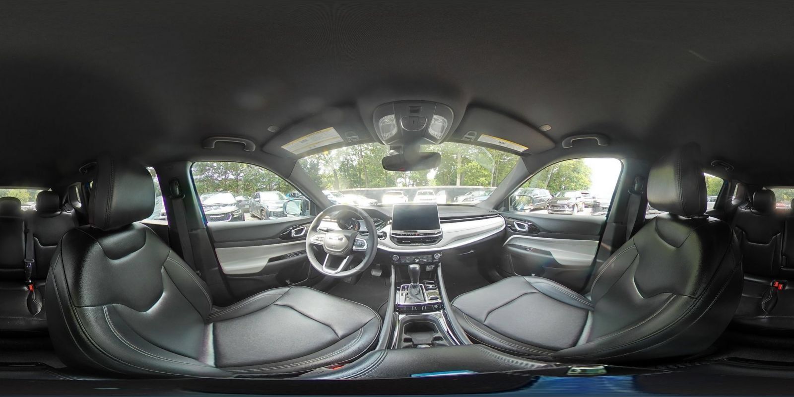 Used 2025 Jeep Compass Limited AWD/4WD image 41