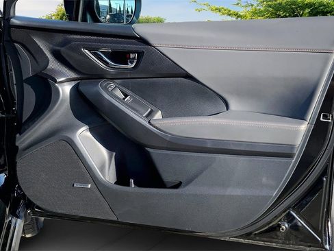 Used 2024 Subaru Crosstrek 2.5i Limited image 27