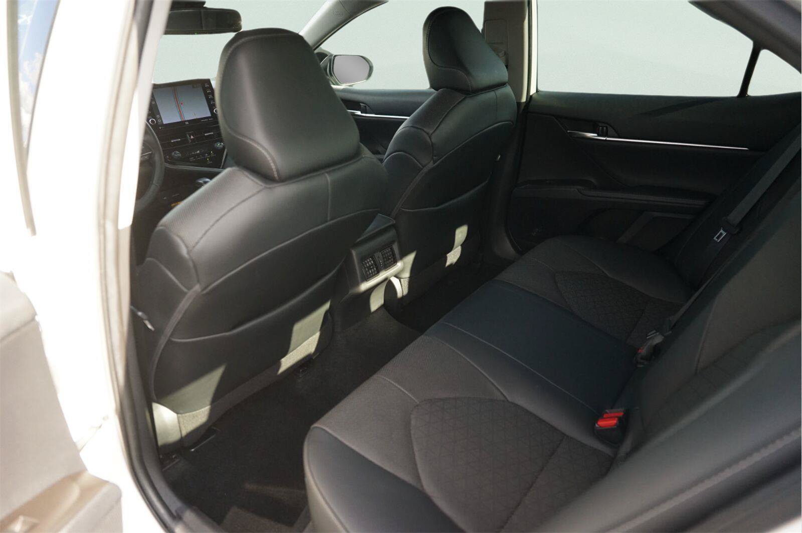 Used 2021 Toyota Camry XSE w/ Navigation Package FWD image 12