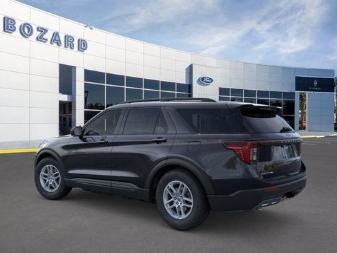New 2026 Ford Explorer Active w/ Active Comfort Package image 4
