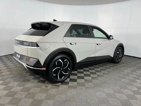 Used 2023 Hyundai Ioniq 5 SEL image 7