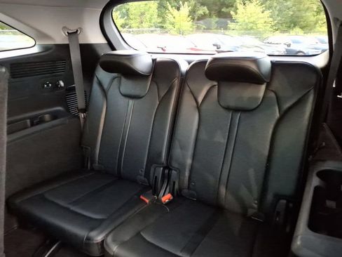 Used 2023 Kia Sorento S w/ Panoramic Sunroof Package FWD image 15