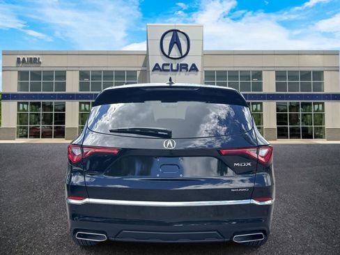 Certified 2024 Acura MDX SH-AWD w/ Technology Package image 4
