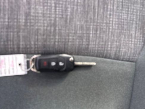 Used 2023 Ford F150 XLT AWD/4WD image 15