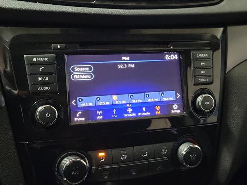 Used 2020 Nissan Rogue Sport S w/ Appearance Package FWD image 27