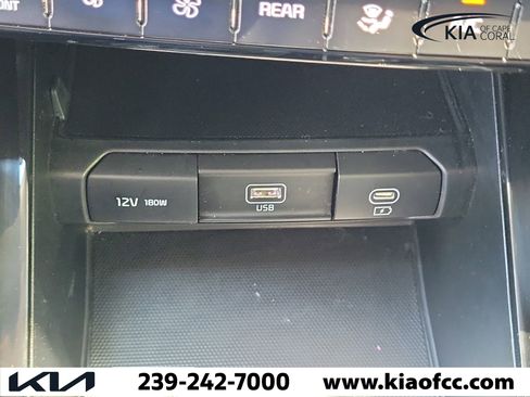 Certified 2024 Kia Telluride LX FWD image 28