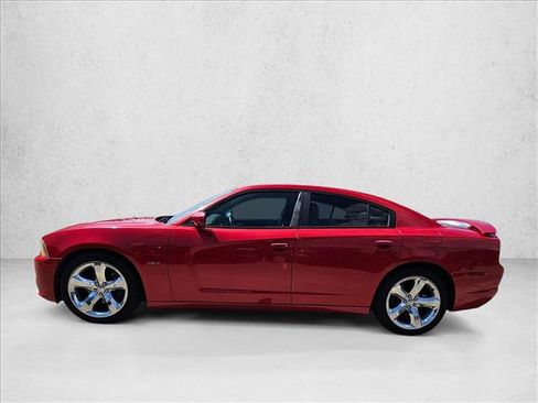 Used 2012 Dodge Charger R/T RWD image 9
