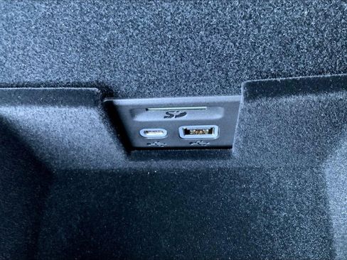 Used 2025 Cadillac XT5 Luxury FWD image 27