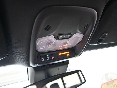 Used 2023 Chevrolet Colorado Z71 image 29