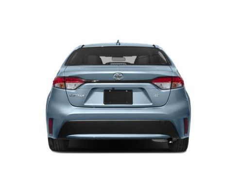 Used 2022 Toyota Corolla LE image 5