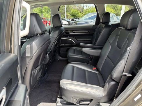 Used 2025 Kia Telluride S AWD/4WD image 14