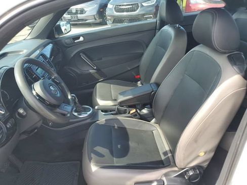 Used 2015 Volkswagen Beetle 1.8T FWD image 22