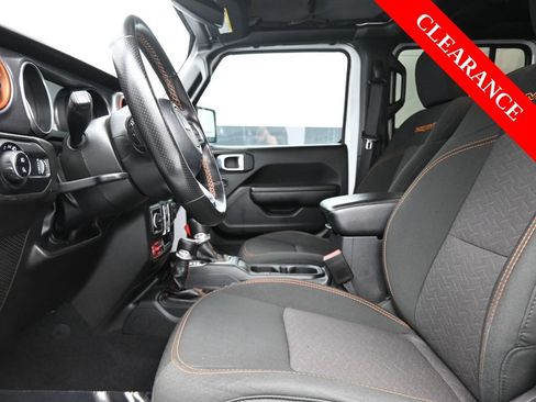 Used 2023 Jeep Gladiator Mojave w/ Trailer Tow Package image 13