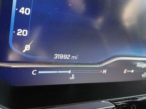 Used 2023 Chevrolet Silverado 1500 LT image 23