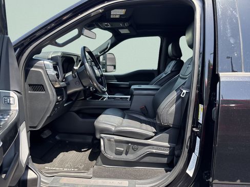 Used 2025 Ford F250 Platinum AWD/4WD image 10