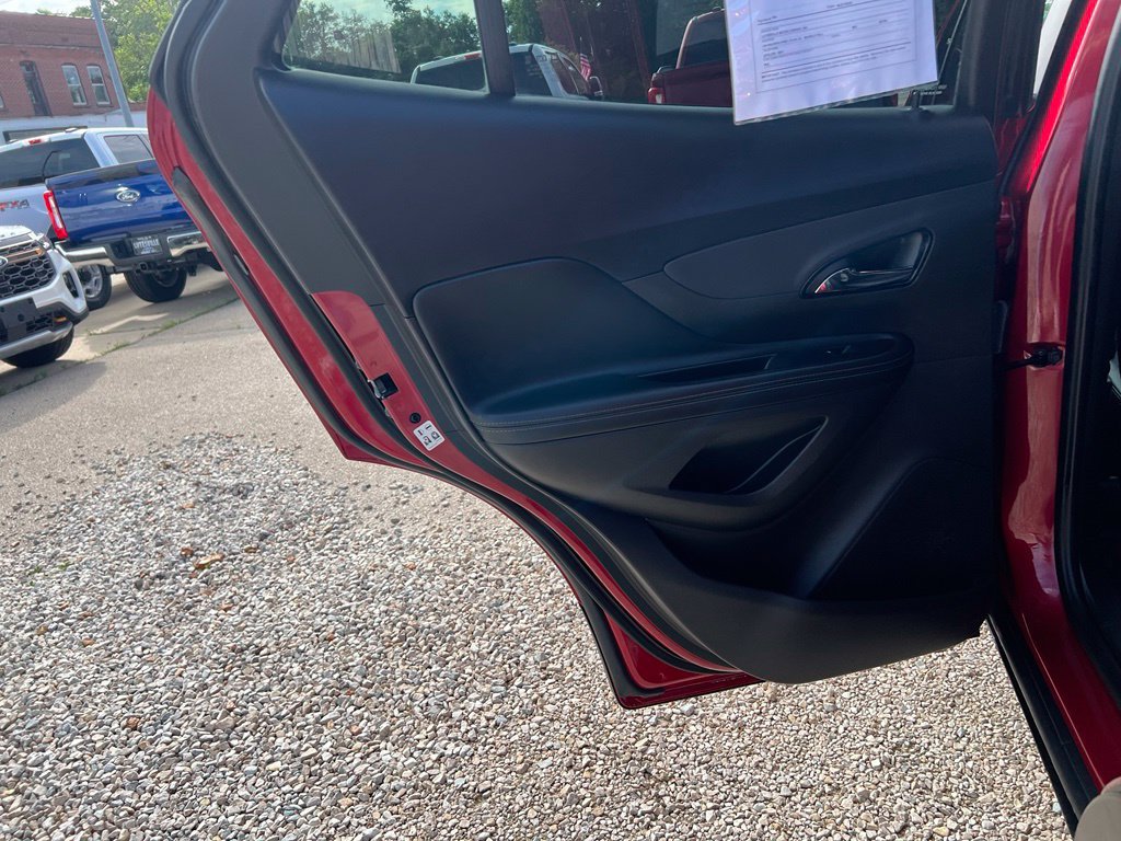 Used 2020 Buick Encore Preferred FWD image 15