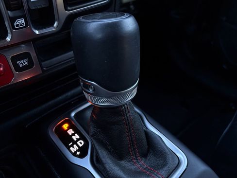 Used 2019 Jeep Wrangler Unlimited Rubicon image 23