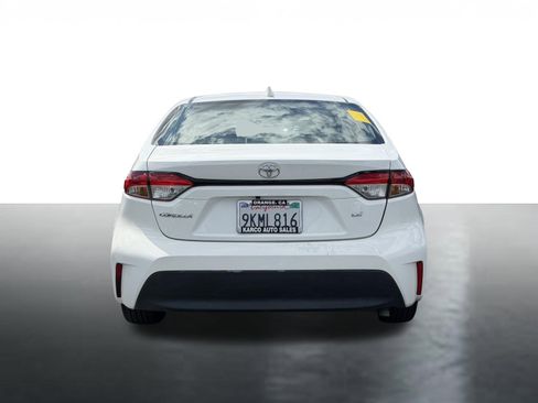 Used 2024 Toyota Corolla LE image 6