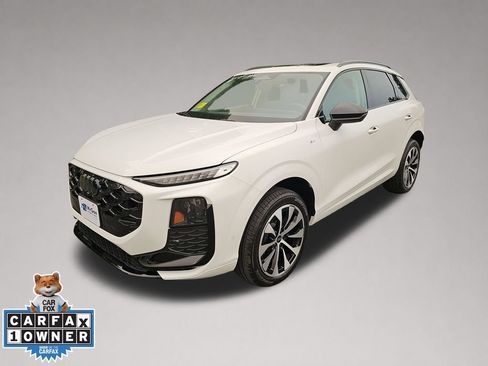 Certified 2026 Audi Q3 quattro 2.0T AWD/4WD image 7