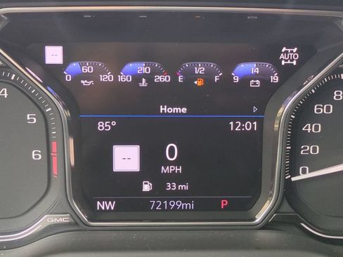 Used 2021 GMC Yukon Denali w/ Denali Premium Package AWD/4WD image 25