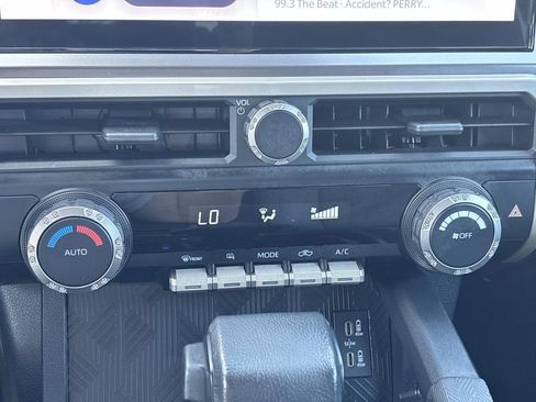 Used 2024 Toyota Tacoma TRD Sport RWD image 18